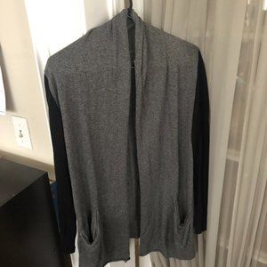 🌟Host Pick🌟 Wilfred Aritzia Sweater Cardigan